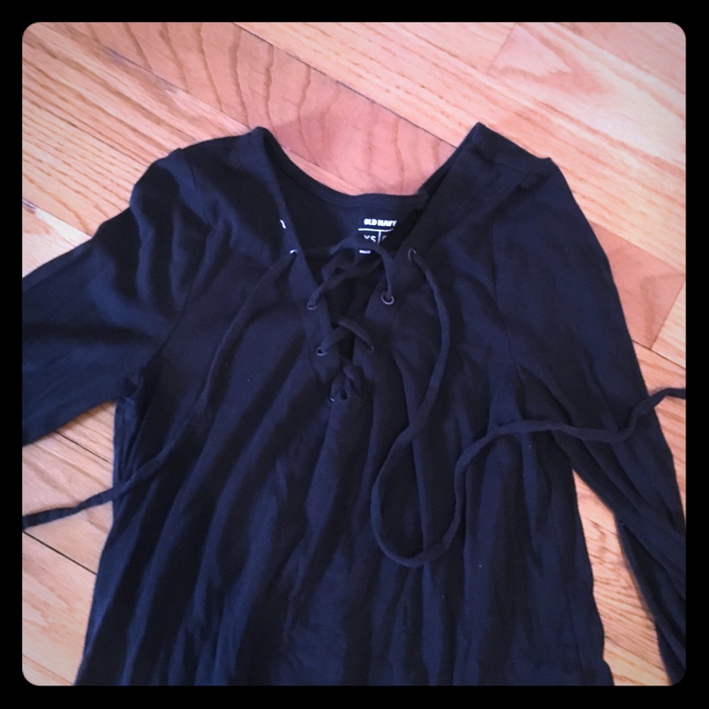 Black ties up shirt